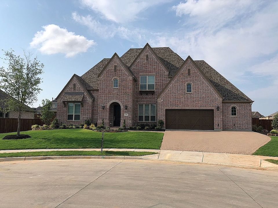 1st image of 1700 Dartmouth Cir