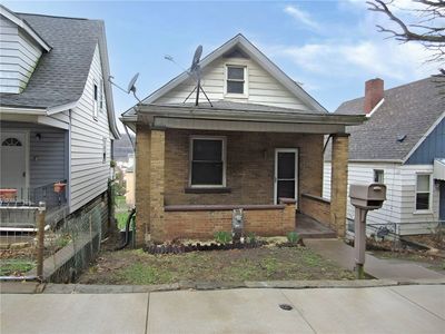 827 Pine St, Ambridge, PA, 15003
