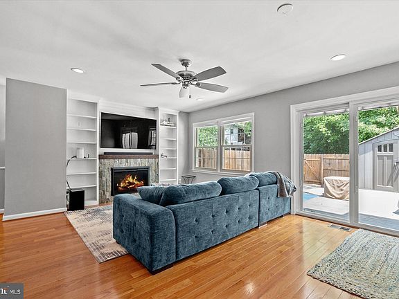 3rd image of 6163 Gothwaite Dr