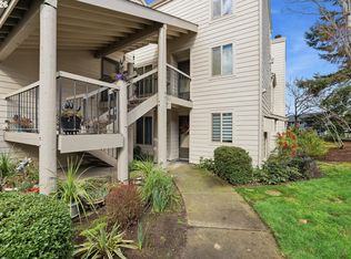 11683 SW Boones Bend Dr, Beaverton, OR 97008