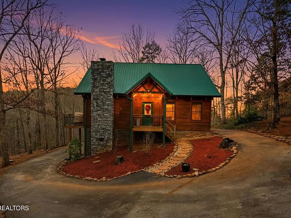 3rd image of 2401 Coning Rd