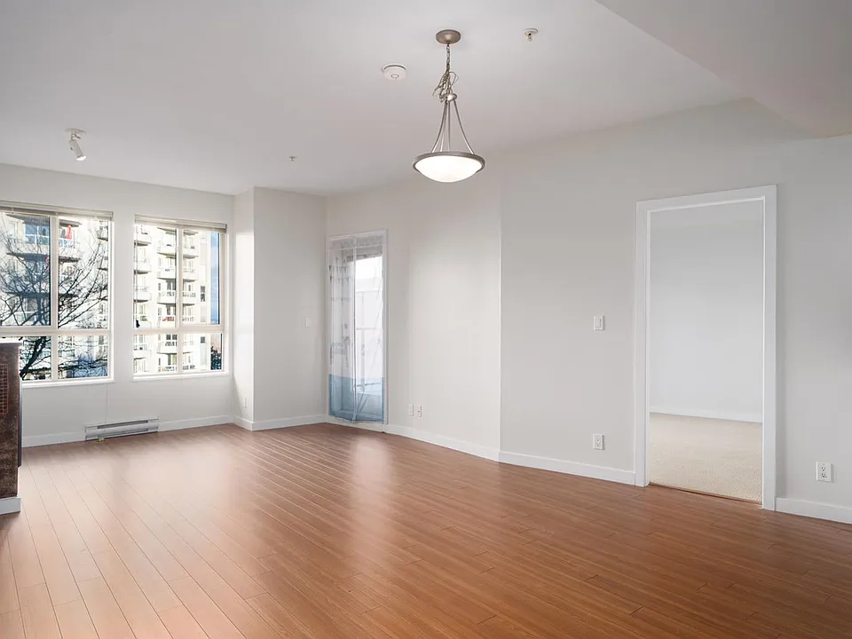 225 Francis Way #207