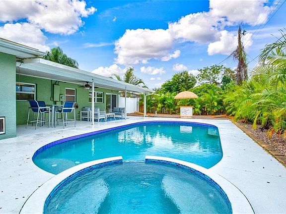 5th image of 2755 Goldenrod St