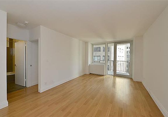 2nd image of 211 E 46th St #6C