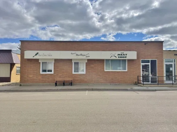 208 Main St N, Berthold, ND 58718