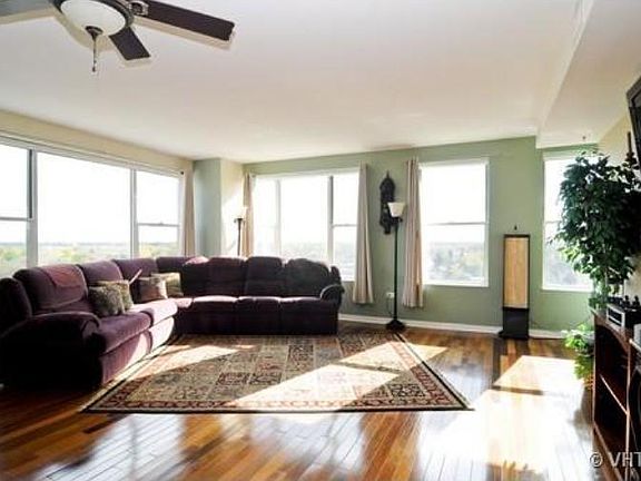 3rd image of 77 S Evergreen Ave Unit 1007