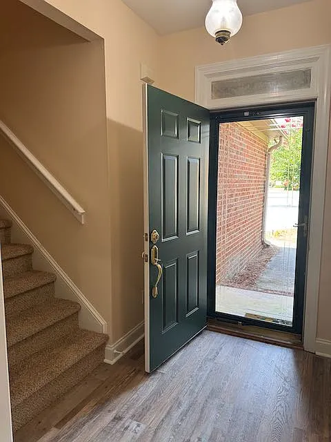 2 bed, 1700 sqft, $2,250 — Photo 3