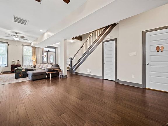 5th image of 1118 N 34th St