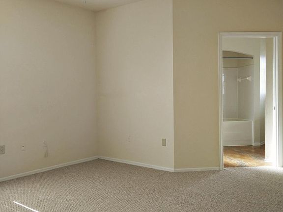 4th image of 1325 Rotonda Poin Floor 3