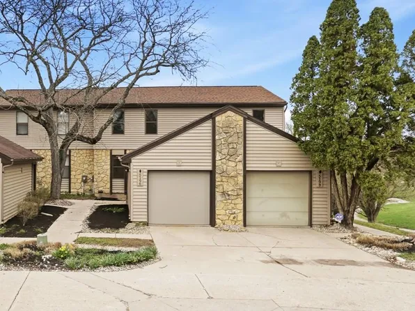 5196 Putters Cir, West Chester, OH 45069