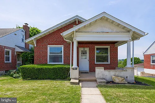 1381 Fayette Ave Photo 1