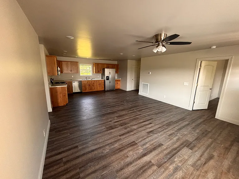 1346 Highway 2 E — Photo 9