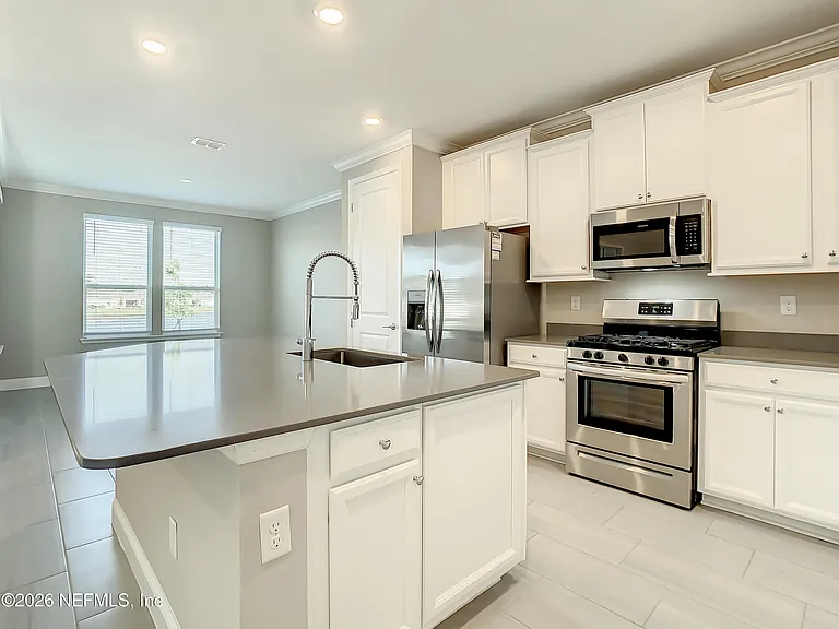 380 Brybar Dr — Photo 12