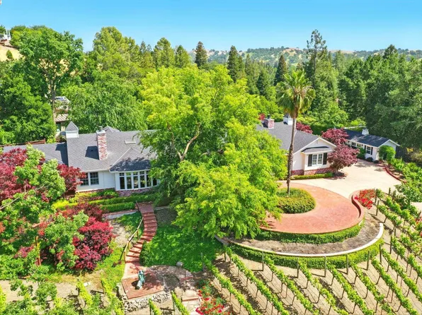 11 Bella Vista Ct, Diablo, CA 94528