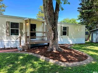 300 4th St, Colp, IL 62921