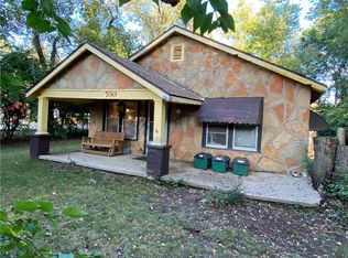 700 S Church Ave, Fayetteville, AR 72701