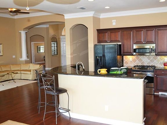 5th image of 213 Montelluna Dr