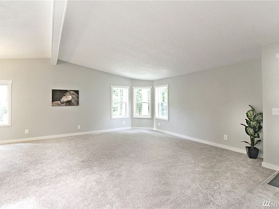 4th image of 14816 90th St NW