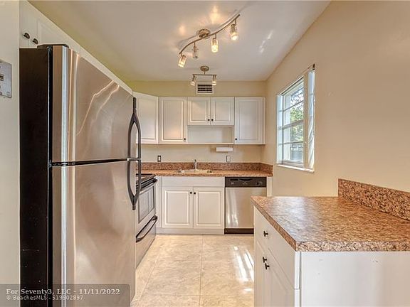 2nd image of 89 Prescott E #89