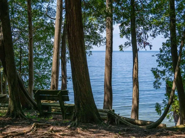 12527 Door Bluff Rd, Ellison Bay, WI 54210
