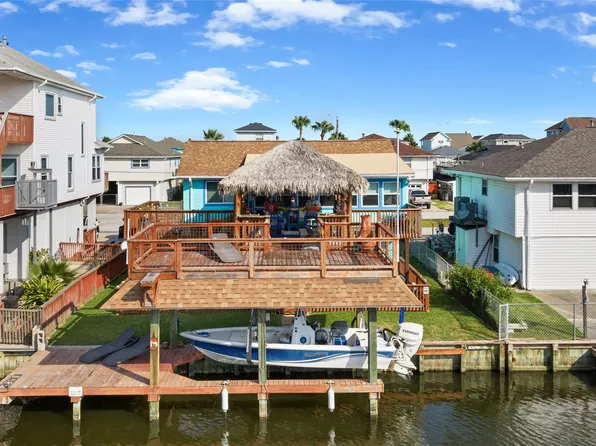 261 Barracuda St, Bayou Vista, TX 77563