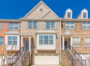 1003 Manchester Way, Roswell, GA 30075