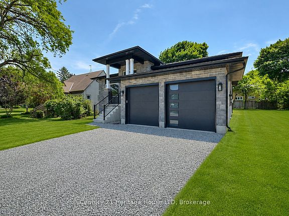 4th image of 336 Sugarloaf St