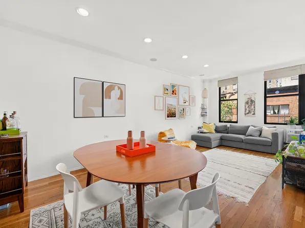 120 Manhattan Avenue image 1 of 10