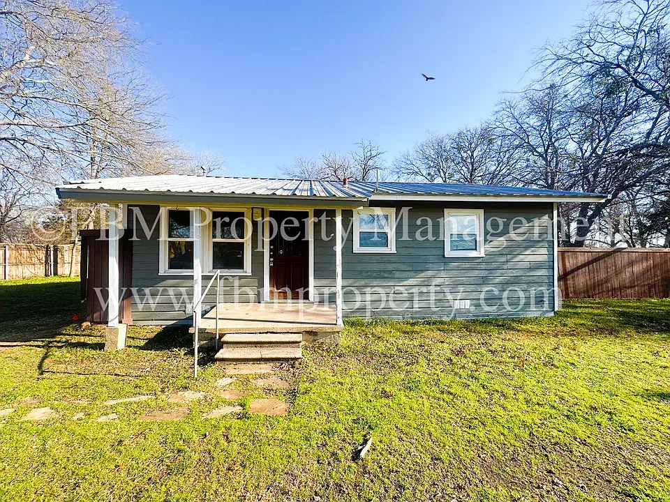 200 Dunlap St