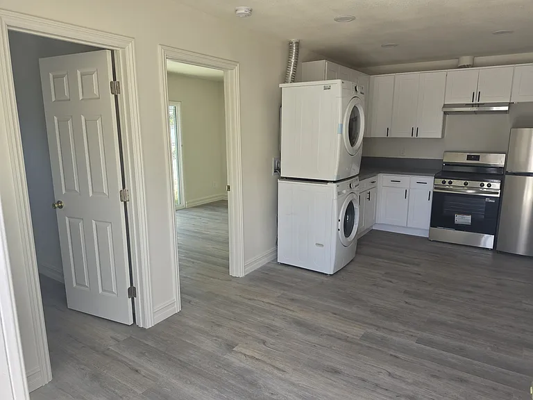 3453 Mono Dr — Photo 2