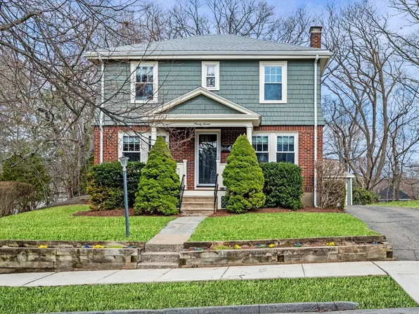 97 Baker Ave, Beverly, MA 01915