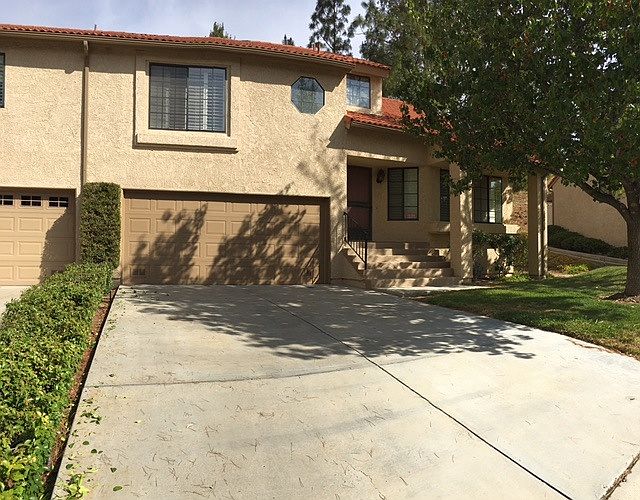 1st image of 19967 Avenue Of The Oaks