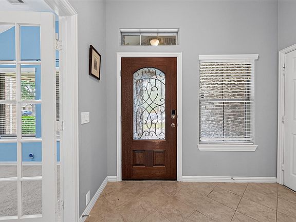 4th image of 17315 Aldenwilds Ln