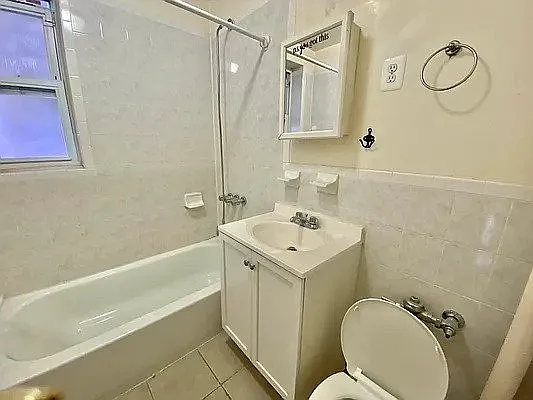 Rented by Duradox Management LLC | media 13