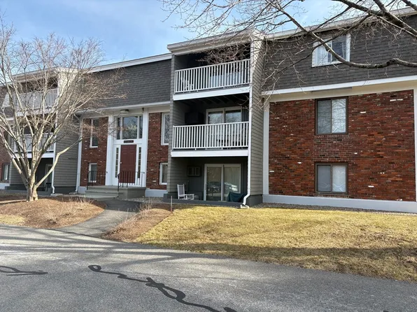 220 Bedford St #D3, Bridgewater, MA 02324