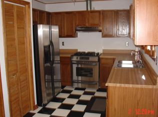 5242 Cold Springs Dr NW, Lilburn, GA 30047