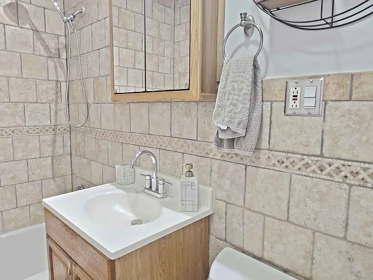 8500 W 103rd Ter #308 — Photo 12