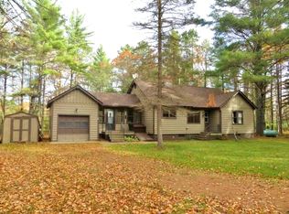 2882 Pickerel Lake Rd, Eagle River, WI 54521