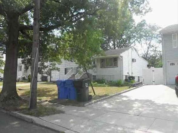 2nd image of 139 Tracy Dr