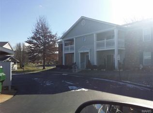 19 Berview Cir APT C, Saint Louis, MO 63129