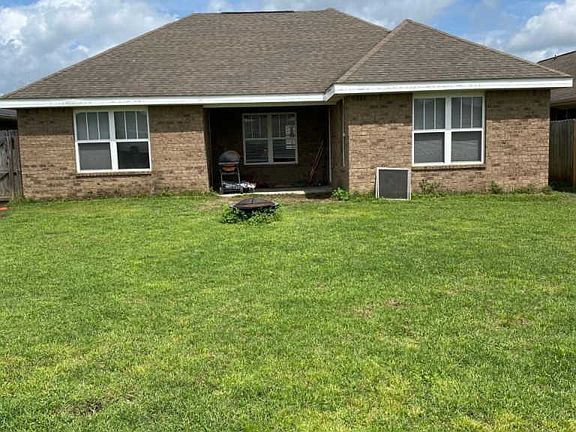 5th image of 2411 Flintstone Dr