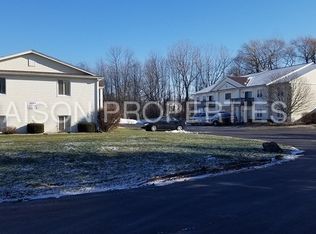 4 Hickory Manor Dr APT 4, Rochester, NY 14606