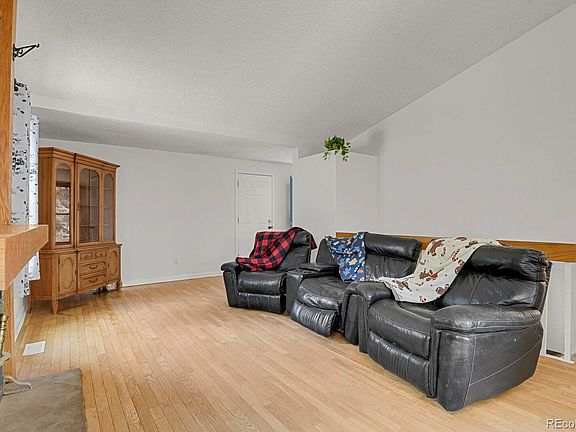5th image of 18937 E Kent Circle