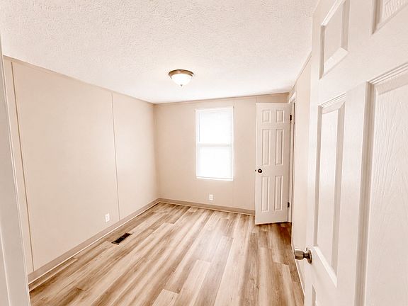 3rd image of 7441 Chinook Cir #A53b86a4a