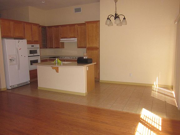 5th image of 3599 Sunflower Ct