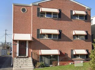 8454 W Oak Ave APT 3, Niles, IL 60714