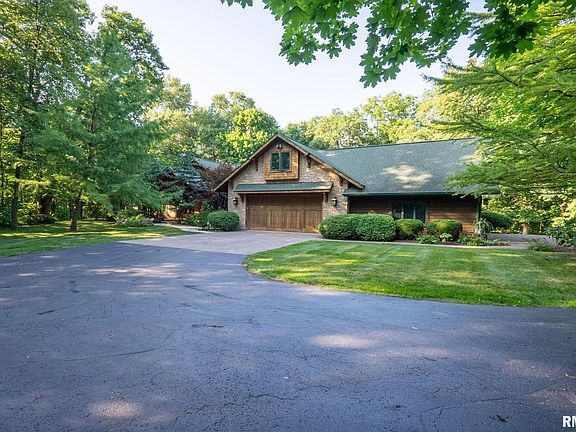2nd image of 7 Autumn Creek Dr