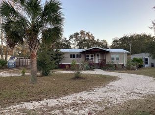 838 C C Land Rd, Eastpoint, FL 32328