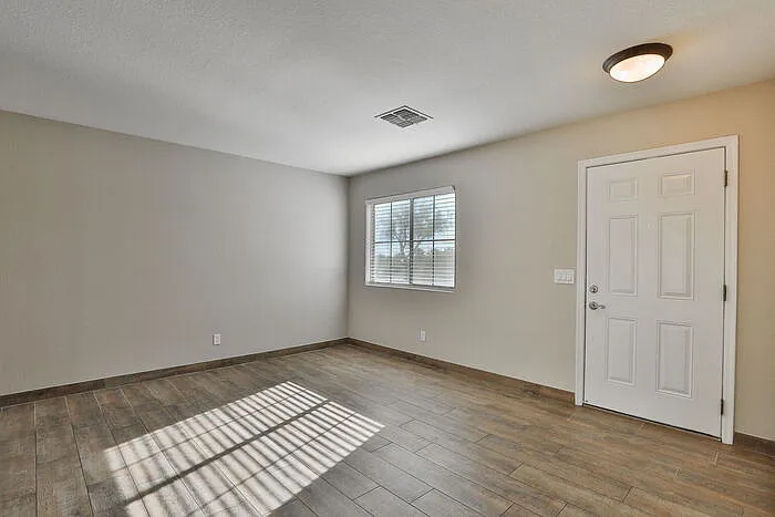 17420 W Calavar Rd — Photo 5