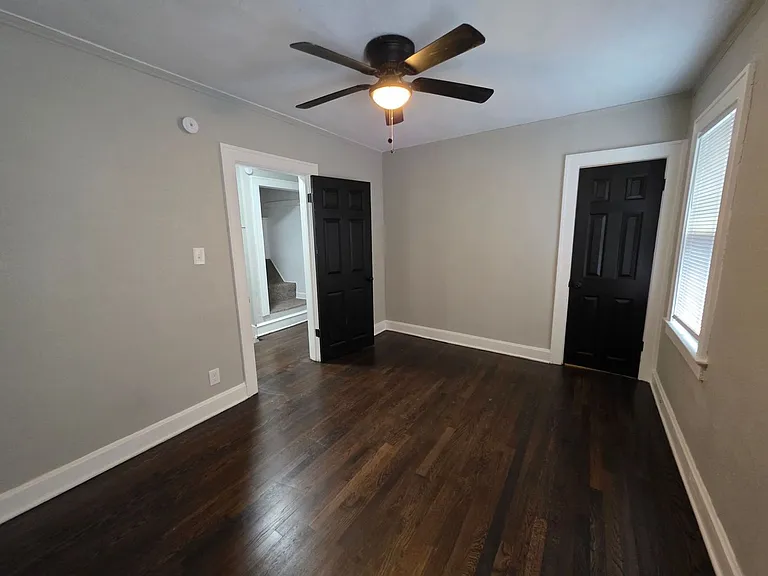 3726 Indiana Ave — Photo 15